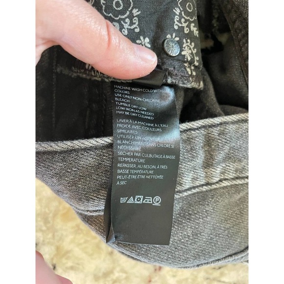 Free People We the Free Shorts Womens 28 Distressed Jean Button Fly Cuffed Gray - Picture 7 of 14